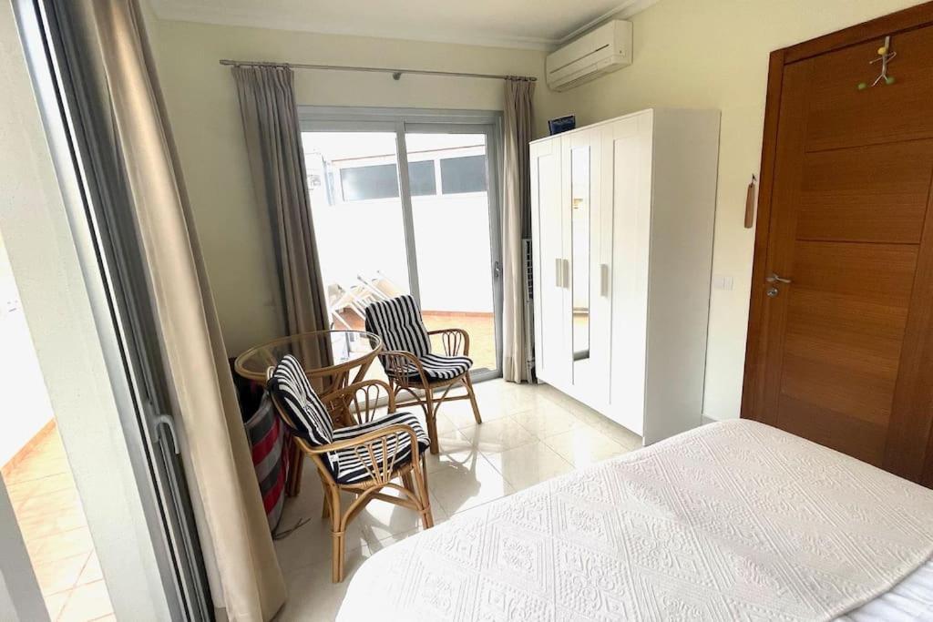 Luxurioese Duplex Ferienwohnung In Sehr Ruhiger Wohnanlage Mit Meerblick Palm-mar Exterior foto